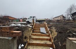 Casa individuala, 4 camere,136mp, teren 700mp, garaj 21mp, intrare Chinteni