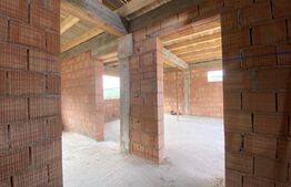 Duplex 4 camere, 120 mp, teren 250 mp, intrare Popesti