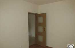 De vanzare 2 camere, 58 mp, decomandat, balcon de 12 mp! Zona POLUS!