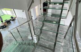 Casa 5 camere, 280 mp, teren 500 mp, in Suceagu 