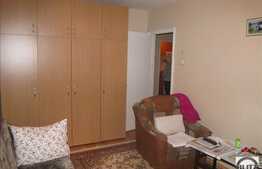 4 camere, 80 mp, decomandat, boxa subsol, zona strazii Izlazului