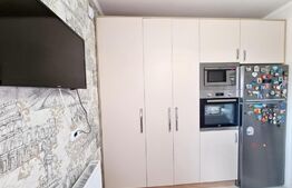 Apartament 3 camere decomandate, 84 mp, terasa , 2 parcari in zona Subcetate
