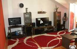 Mansarda cu 1 camera, decomandata, 35 mp, balcon! Zona Eroilor! Cu parcare!