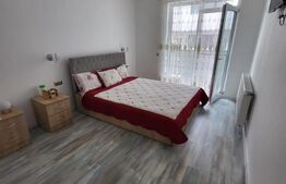 Ap 3 camere 86 mp, terasa, parcare, Floresti