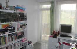 4 camere, cu scara interioara si finisaje moderne! Zona Teilor!Loc parcare cu CF