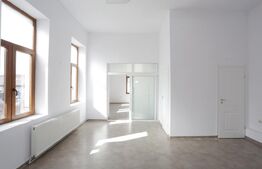 Spatiu comercial, 68 mp, cladire istorica, zona centrala