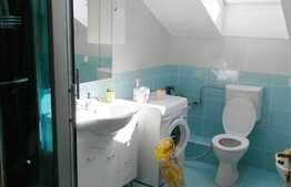 3 camere de vanzare 82 mp utili,  1 loc de parcare si garaj incluse in pret