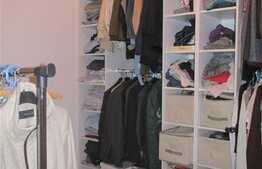 2 camere, 83 mp, etaj intermediar, mobilat, zona Sala Sporturilor