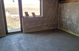 Casa individuala, 190mp, 5 camere, 4 bai, 800mp teren, Luna de Sus