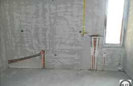 2 camere, 52 mp, decomandat, semifinisat! La cateva minute de LIDL! Cu parcare!