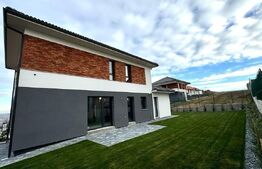 Casa individuala, ansamblu Premium, 171 mp utili, garaj, Dezmir!