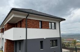 Duplex, ansamblu premium, 150 mp, Dezmir
