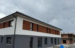 Duplex, ansamblu premium, 150 mp, Dezmir