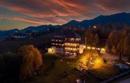 Teren 6.077 mp, Moieciu Pestera