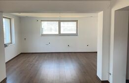 Casa deosebita, 4 camere, 191mp, Sanpetru