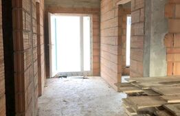 Casa cu 5 camere, 132 mp utili, 400 mp teren la intrare in Campenesti