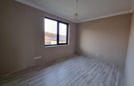 Casa individuala, 4 camere, 130mp utili, teren 408mp, Dezmir, ansamblu privat