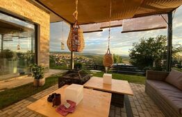 Vila 4 camere, curte, Dezmir