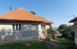 Casa renovabila+teren generos, 5342 mp, sat Gheorghieni 