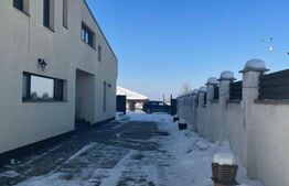 Vila cu finisaje moderne 440 mp, teren 1200 mp, Harman