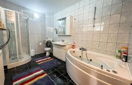 Vila deosebita de 534 mp, 1800 mp, terasa, Codlea 