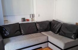 Casa Piata Sfatului compusa din apartament 3 camere, garsoniera, pod mansardabil