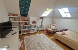 Casa Brasov- Premium - garaj , 6 camere, terasa, curte, mobilata