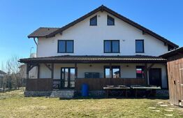 Casă spațioasă cu teren 1000 mp | 5 dormitoare | Terasă 43 mp, Bod