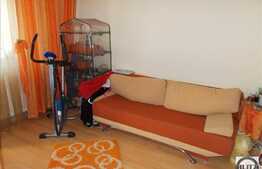 3 camere, 72 mp, decomandat, parcare, zona Calea Floresti