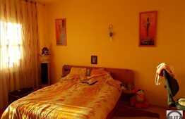 3 camere, 72 mp, decomandat, parcare, zona Calea Floresti