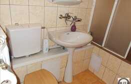 3 camere, 72 mp, decomandat, parcare, zona Calea Floresti