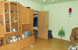 3 camere, 72 mp, decomandat, parcare, zona Calea Floresti
