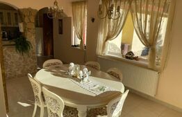 Casa de vacanta P+M de 147 mp, cu teren de 500 mp, Bran