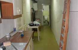 47 mp la o camera pe Memorandumului!