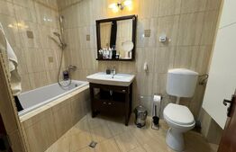 Apartament 3 camere, 65 mp, parcare, zona Florilor 