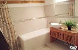 Vanzare apartament 2 camere, 45 mp, loc de parcare, zona centrala