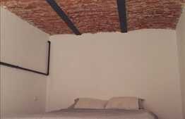 Vanzare apartament 2 camere, 45 mp, loc de parcare, zona centrala