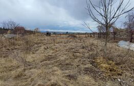 Teren de 1100 mp in Sannicoara