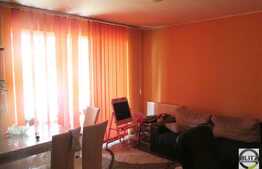Apartament de vanzare, 2 camere 54 mp cu gradina de 30 mp, zona strazii Eroilor!
