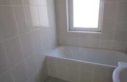 Vanzare 2 camere, 52 mp, 2 balcoane, etaj intermediar, Zona strazii Porii!