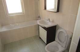 Vanzare 2 camere, 52 mp, 2 balcoane, etaj intermediar, Zona strazii Porii!