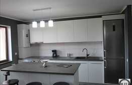 De vanzare 3 camere, 67 mp, decomandat, zona TERRA, Totul NOU! Parcare cu CF!