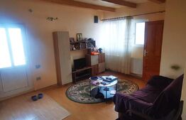 Casa de vacanta cu vedere panoramica, 1305 mp teren, Bran