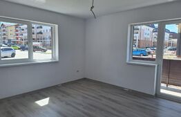 Garsonieră de vânzare, 40 mp, în Sânpetru