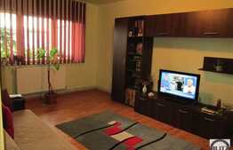 3 camere, 65 mp, decomandat, parcare, boxa, zona Kaufland