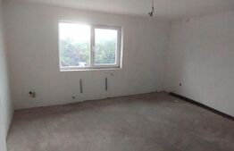 2 case individuale, 6 cam, 200 mp Sannicoara