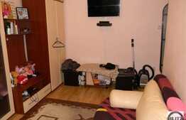 Garsoniera, 22 mp utili, etaj intermediar, zona Calea Baciului
