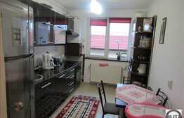 De vanzare apartament 3 camere, 65 mp, parcare, zona strazii Nicolae Draganu