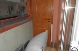 Apartament cu 1 camera, decomandat, 40 mp utili, balcon! Zona strazii Eroilor!