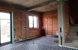 Casa single, 3 camere, 115mp, Tarlungeni/Izvor